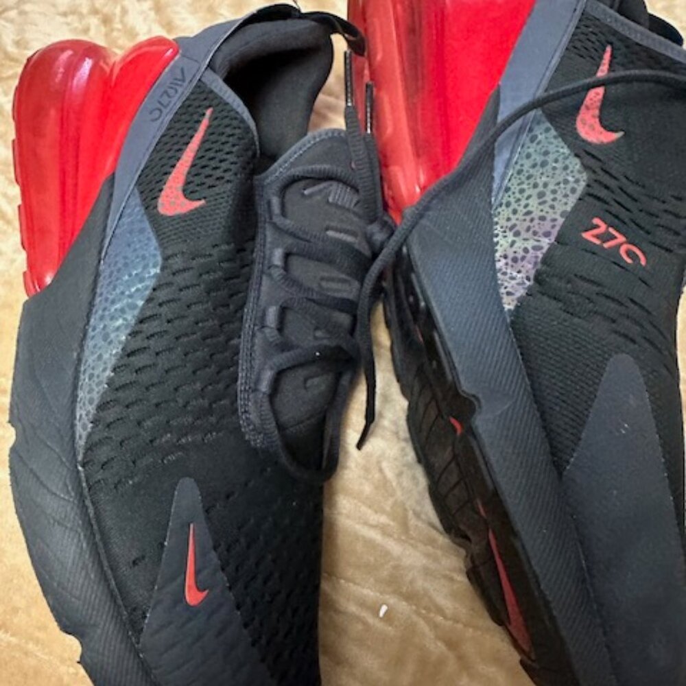 Nike Air Max - Picture 2 of 3